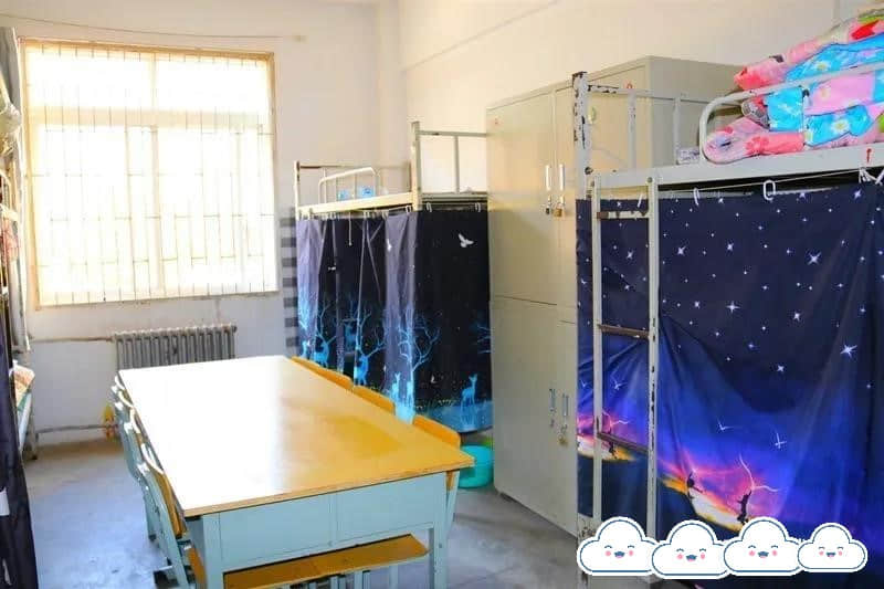 甘肃工业职业技术学院宿舍条件怎么样—宿舍图片内景