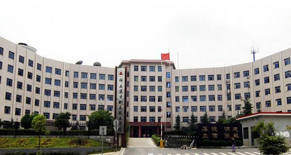湖南商务职业技术学院2015年录取分数线