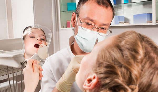 口腔医学专业就业方向与就业前景
